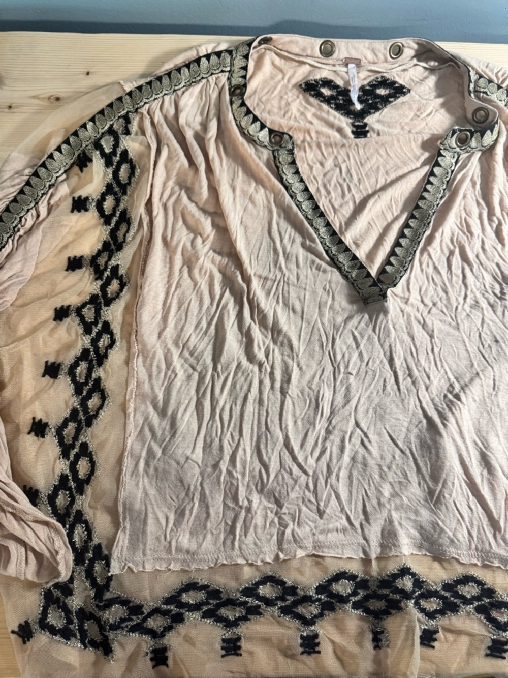 FREE PEOPLE Embroidered V-Neck Women’s Top in Peach with Black Trim